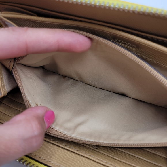Coach Signature Yellow Long Zip Around Wallet - Picture 8 of 11